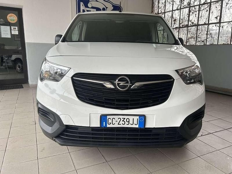 Usata Opel Combo 102 CV (75 kW) 2020 Bianco Monovolume