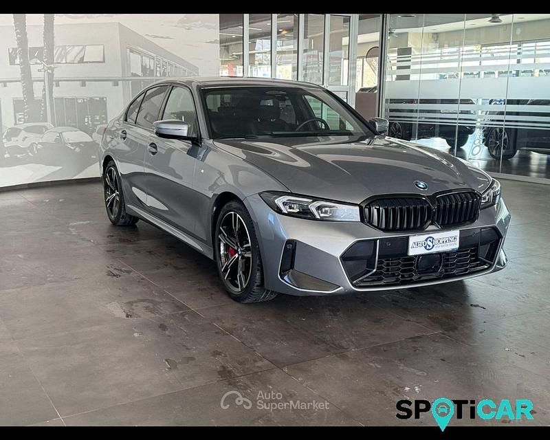 Usata BMW 320 M Sport 190 CV (139 kW) 2025 Grigio Berlina