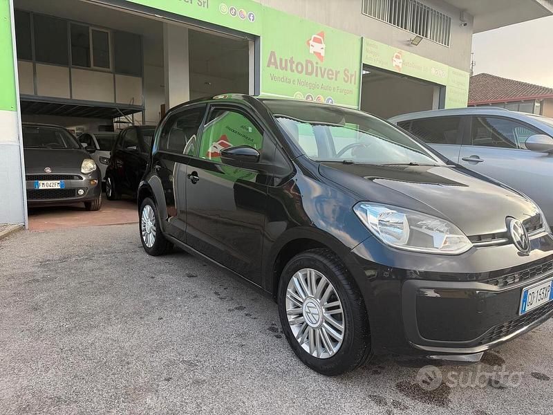 Begagnad VW up! Move 65 HK (47 kW) 2021 Svart Halvkombi