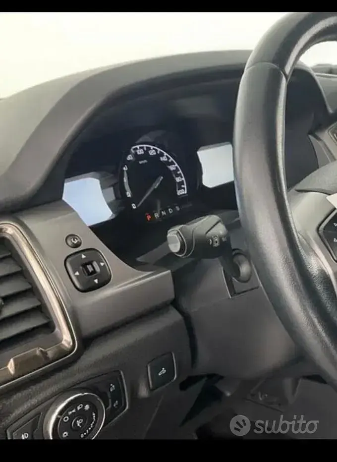 Usata Ford Ranger 170 CV (125 kW) 2019 Nero Pick-up