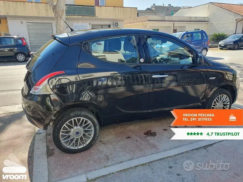 Gebraucht Lancia Ypsilon 85 PS (62 kW) 2013 Kleinwagen