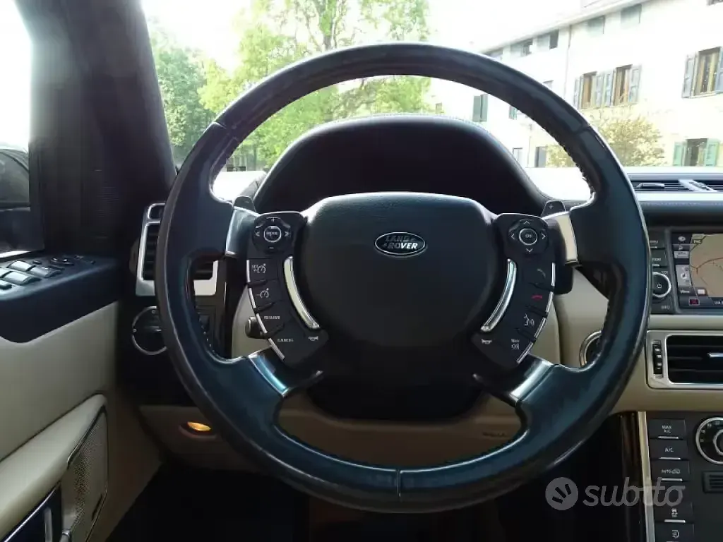 Usata Land Rover Range Rover HSE 313 CV (230 kW) 2012 Nero SUV