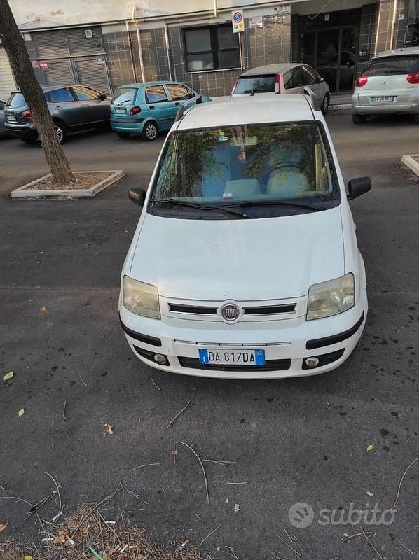 Usata Fiat Panda 70 CV (51 kW) 2006 Bianco Utilitaria