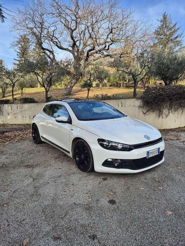 Usata VW Scirocco 140 CV (102 kW) 2012 Coupé