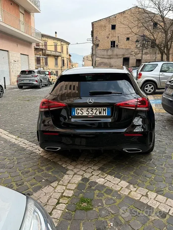 Usata Mercedes A200 150 CV (110 kW) 2020 Nero Berlina