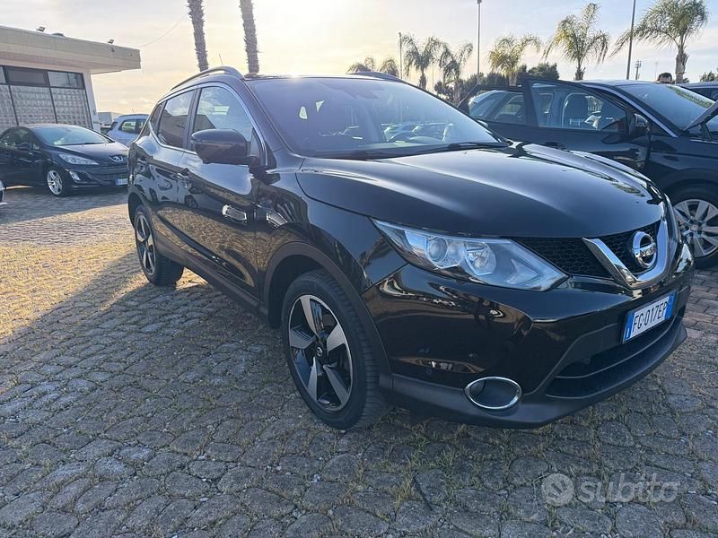 Usata Nissan Qashqai Tekna 110 CV (80 kW) 2016 Nero SUV