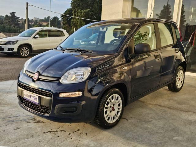 Usata Fiat Panda Easy 95 CV (69 kW) 2018 Bianco pastello Utilitaria