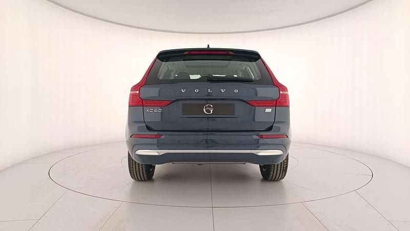 Usata Volvo XC60 Core 253 CV (186 kW) 2024 Denim blue SUV