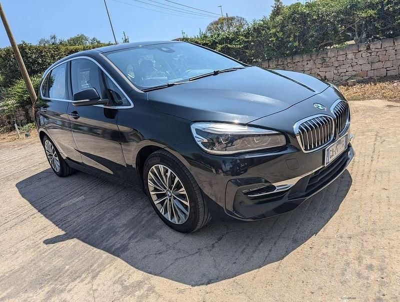Usata BMW 216 Active Tourer Luxury Line 116 CV (85 kW) 2020 Monovolume