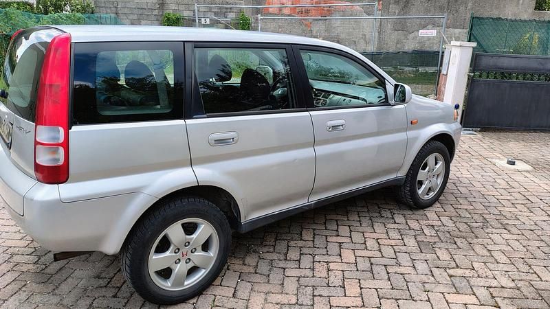 Usata Honda HR-V 124 CV (91 kW) 2000 Argento SUV