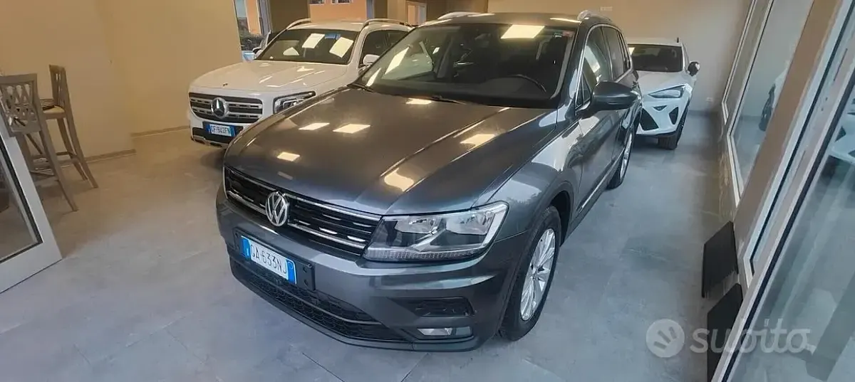 Usata VW Tiguan Life 150 CV (110 kW) 2020 Grigio SUV