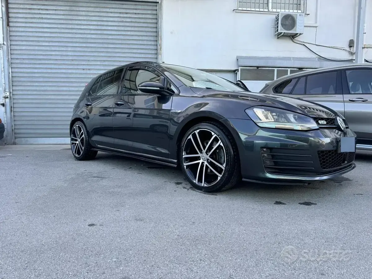 Usata VW Golf VII GTD 184 CV (135 kW) 2016 Grigio Berlina