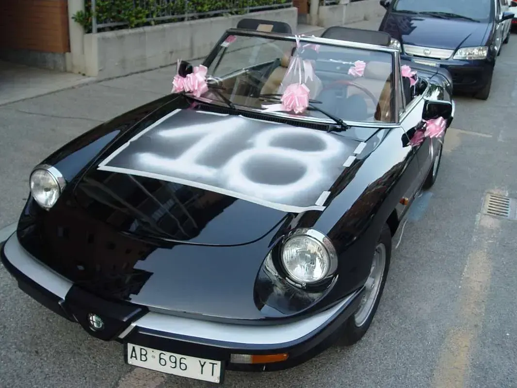 Usata Alfa Romeo Spider 128 CV (94 kW) 1984 Nero Cabrio