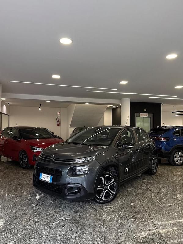 Grigio Usata 2017 Citroën C3 PureTech Berlina | 5990 € (Super prezzo) - Immagine 1/4