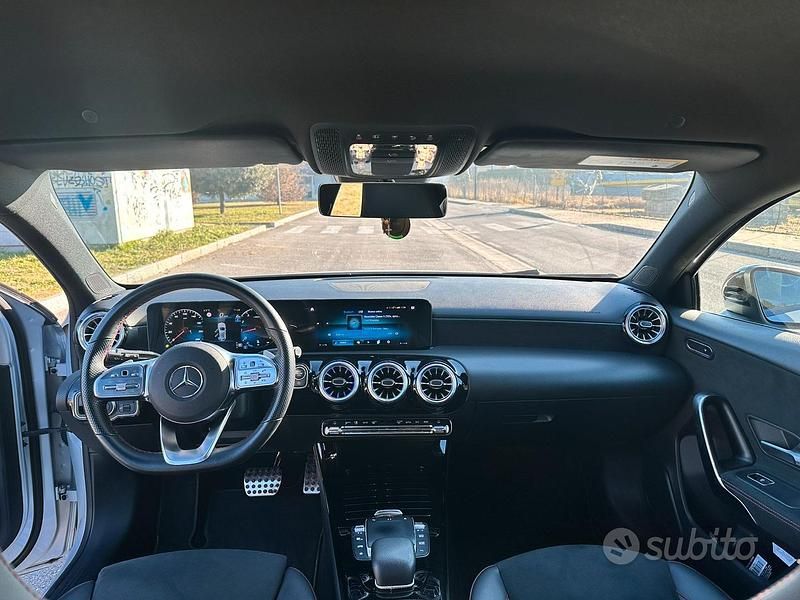 Usata Mercedes A200 Premium 163 CV (119 kW) 2022 Berlina