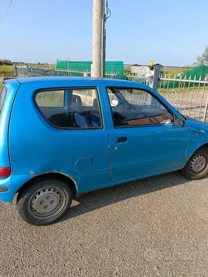 Usata Fiat Seicento 39 CV (28 kW) 2000 Bluazzurro Utilitaria
