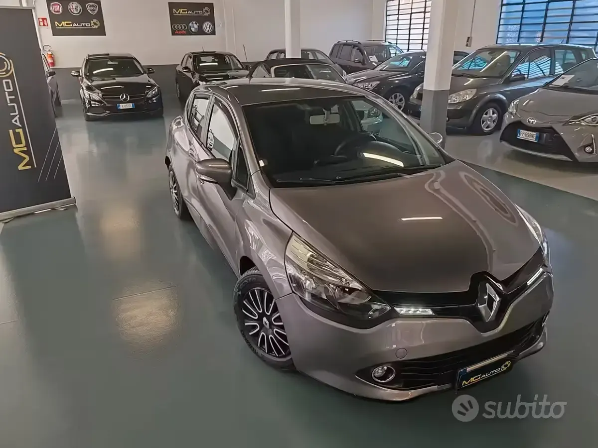 Usata Renault Clio IV 75 CV (55 kW) 2013 Grigio Berlina