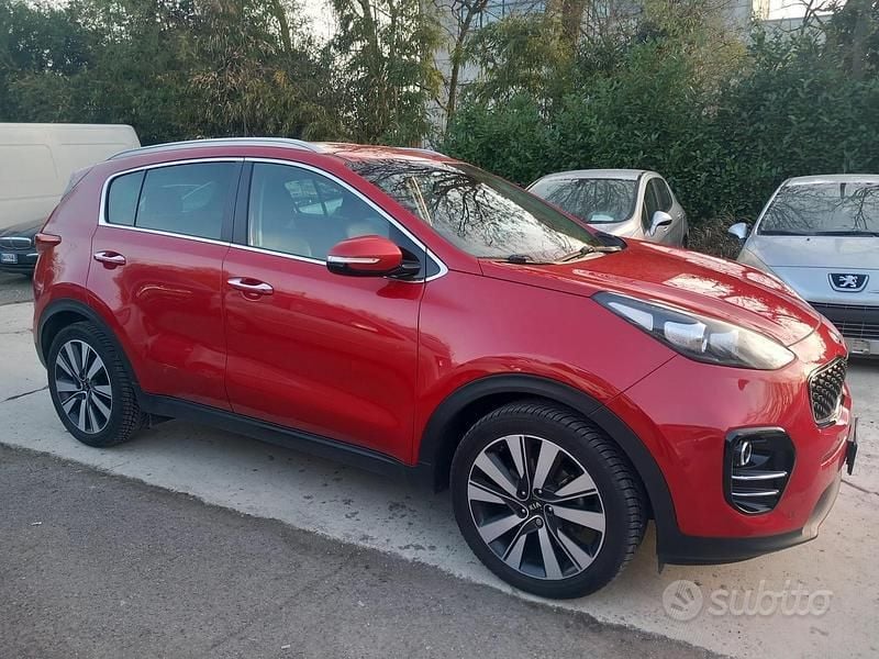 Usata Kia Sportage GT-Line 141 CV (103 kW) 2017 Rosso SUV