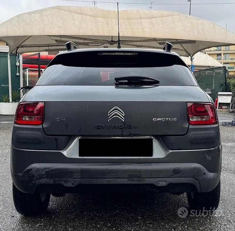 Usata Citroën C4 Shine 2016 Grigio SUV