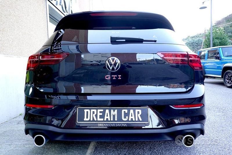 Begagnad VW Golf VIII GTI 245 HK (180 kW) 2024 Svart Sedan