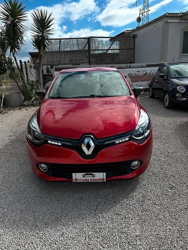 Usata Renault Clio IV 75 CV (55 kW) 2015 Rosso Berlina