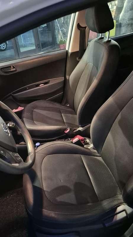 Usata Hyundai i10 Prime 67 CV (49 kW) 2019 Bianco Utilitaria