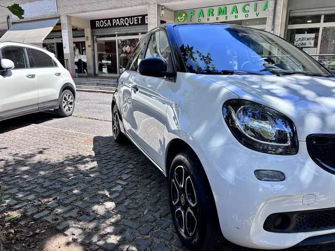 Usata Smart ForFour 71 CV (52 kW) 2018 Utilitaria