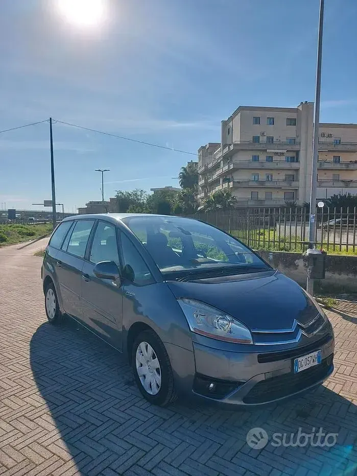 Usata Citroën Grand C4 Picasso Elegance 110 CV (80 kW) 2007 Grigio Monovolume