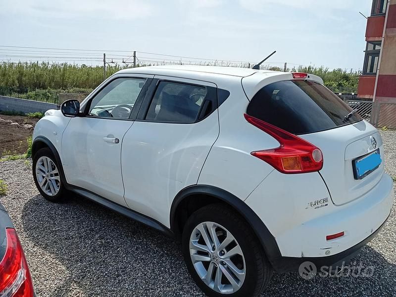 Usata Nissan Juke Acenta 110 CV (80 kW) 2011 Bianco SUV