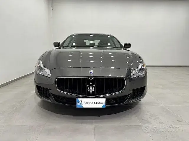 Usata Maserati Quattroporte 530 CV (389 kW) 2015 Antracite Berlina