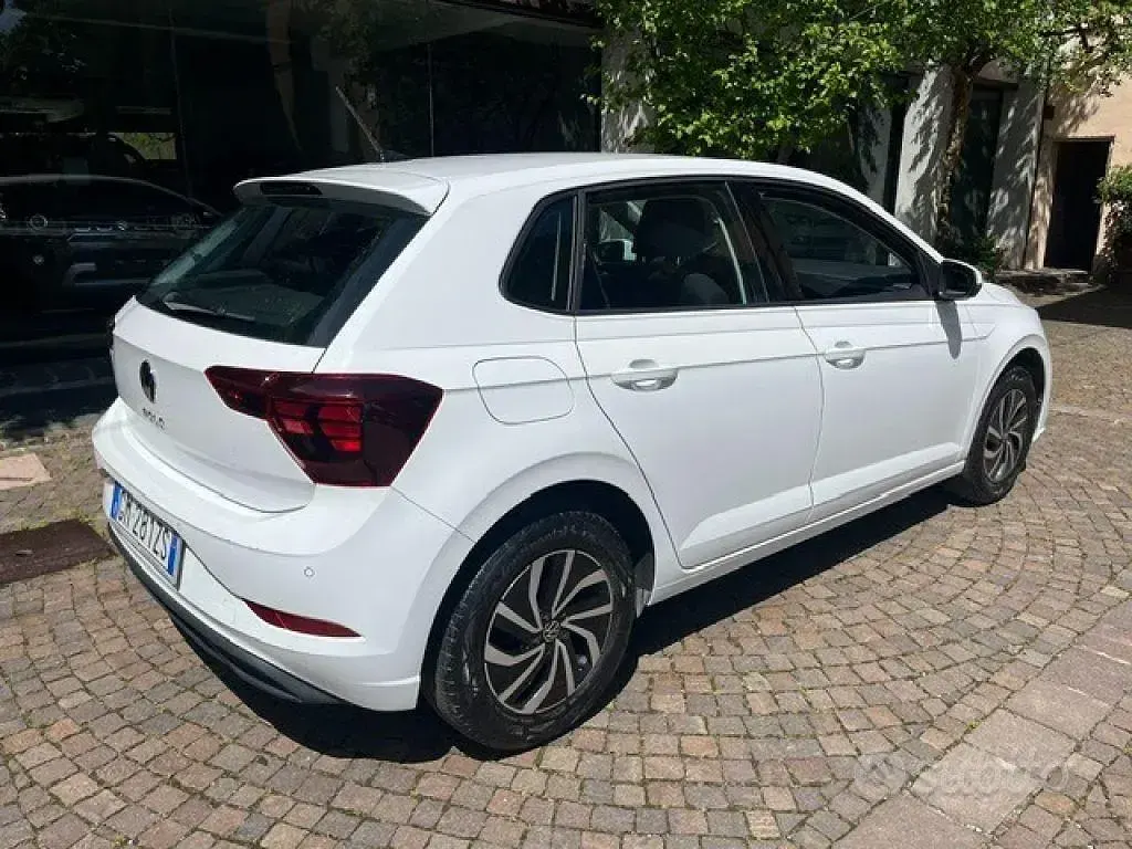Usata VW Polo Edition 80 CV (58 kW) 2023 Bianco Utilitaria