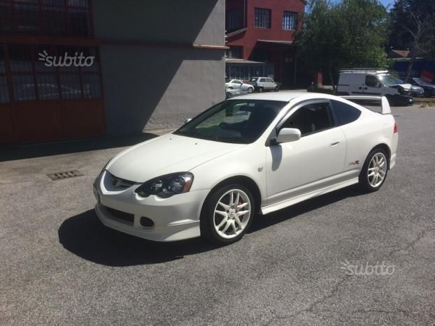 Venduto Honda Integra Type R Dc5 Jdm Auto Usate In Vendita