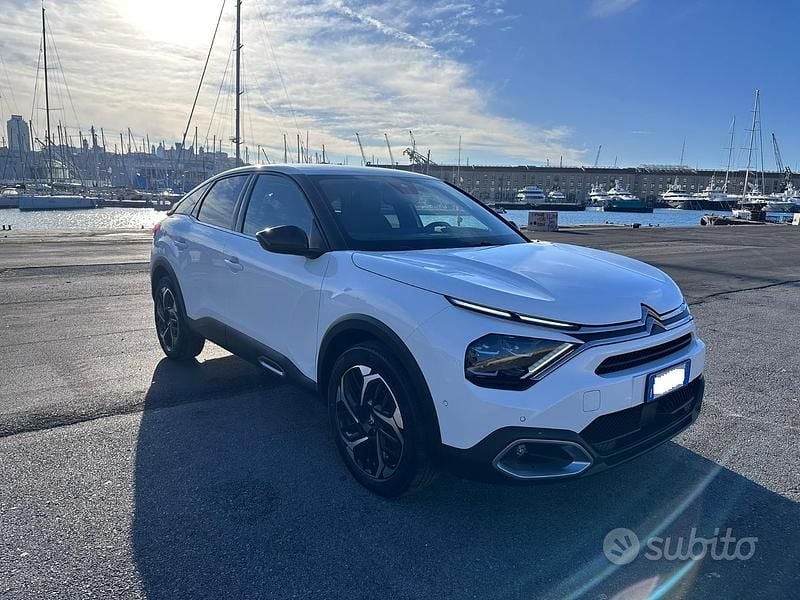 Bianco Usata 2023 Citroën C4 PureTech Berlina | 17.000 € (Cara) - Immagine 1/4