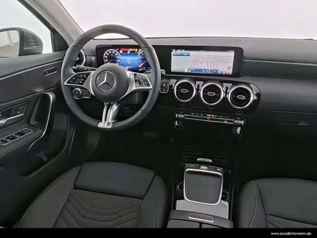 Brugt Mercedes A180 Advanced 116 HK (85 kW) 2025 Grå Sedan