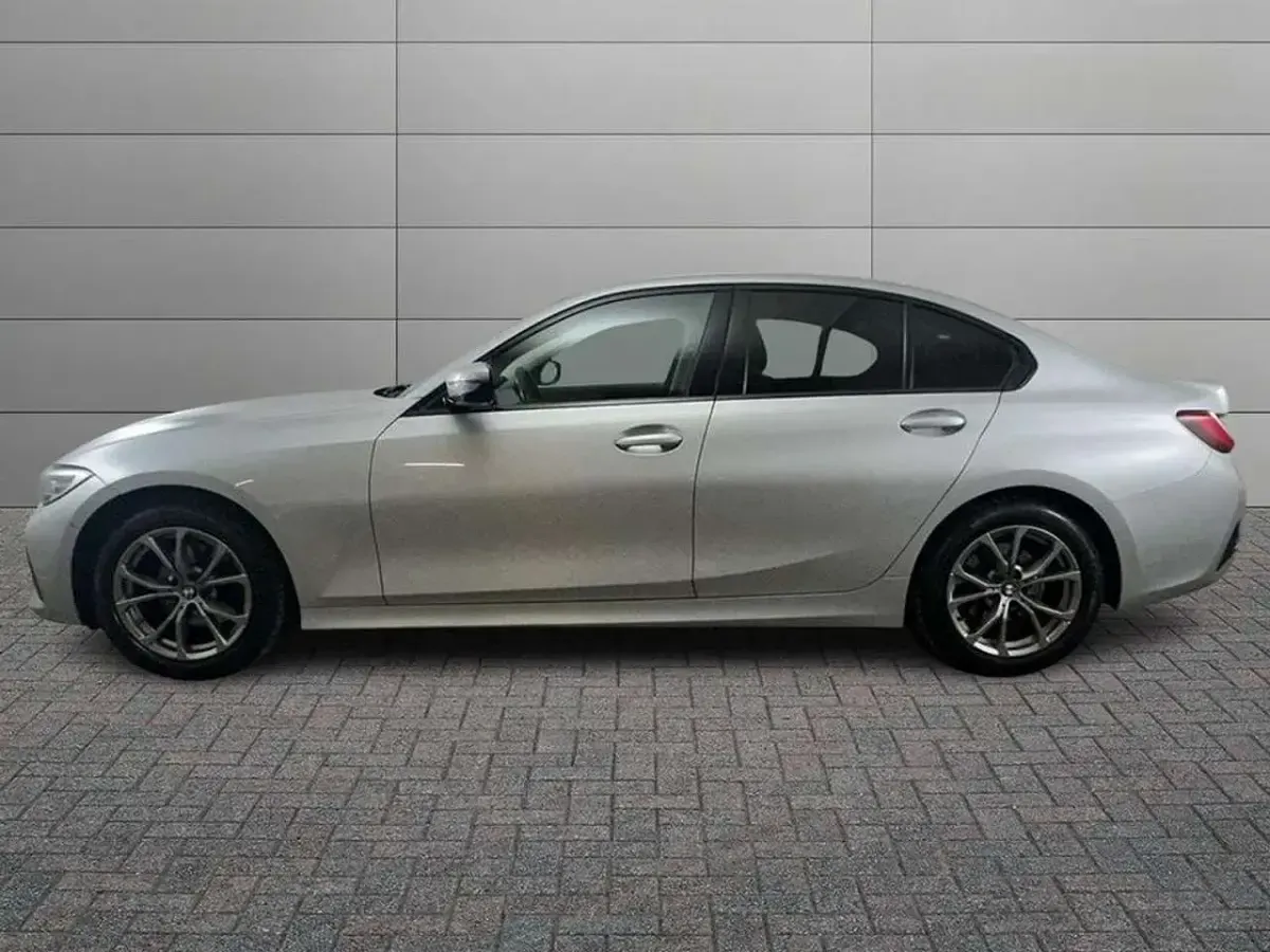 Usata BMW 320 190 CV (139 kW) 2020 Grigio Berlina