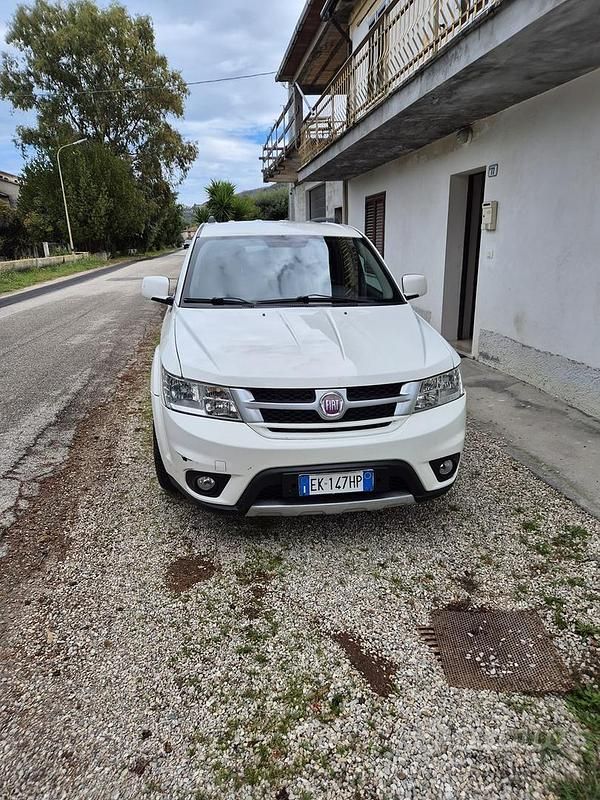 Usata Fiat Freemont 170 CV (125 kW) 2011 SUV