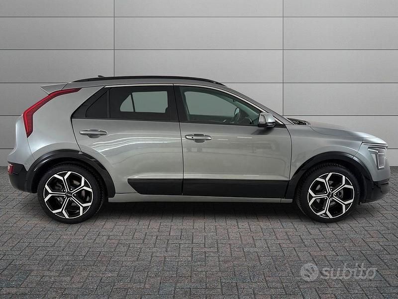 Usata Kia Niro 105 CV (77 kW) 2022 Grigio SUV