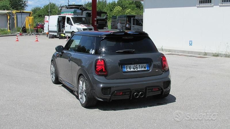 Usata Mini John Cooper Works 255 CV (187 kW) 2014 Grigio Utilitaria