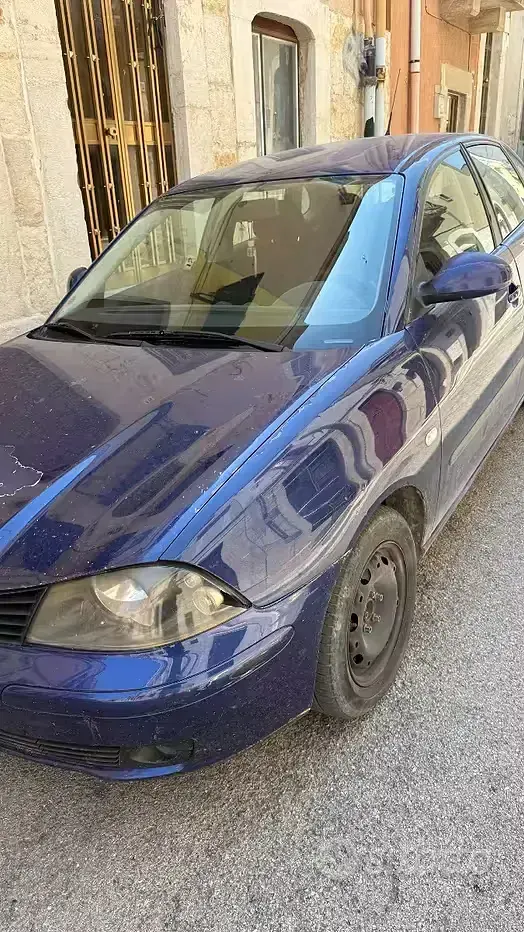Usata Seat Ibiza 75 CV (55 kW) 2002 Bluazzurro Utilitaria