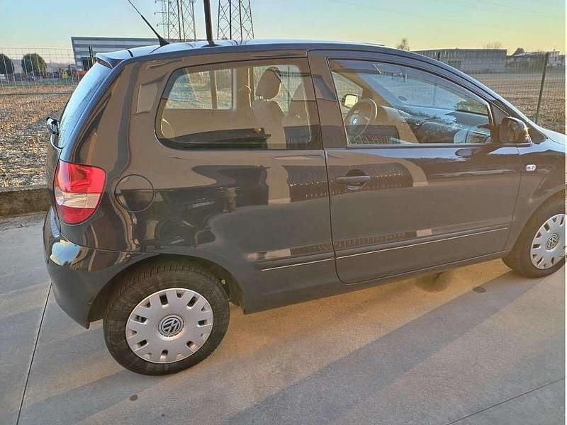 Usata 2008 VW Fox Due volumi | 3000 € (Buon prezzo) - Immagine 1/4
