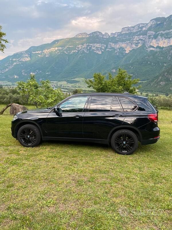 Usata BMW X5 231 CV (169 kW) 2015 Nero SUV