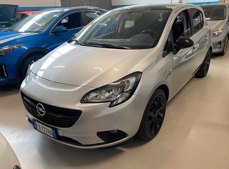 Usata Opel Corsa 90 CV (66 kW) 2019 Argento Utilitaria