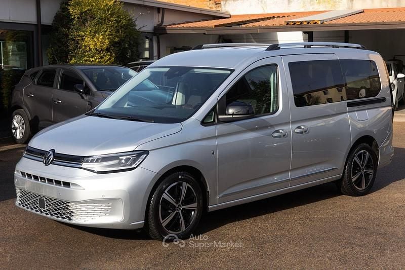 Argento Usata 2022 VW Caddy Maxi Style Monovolume | 29.900 € (Cara) - Immagine 1/4