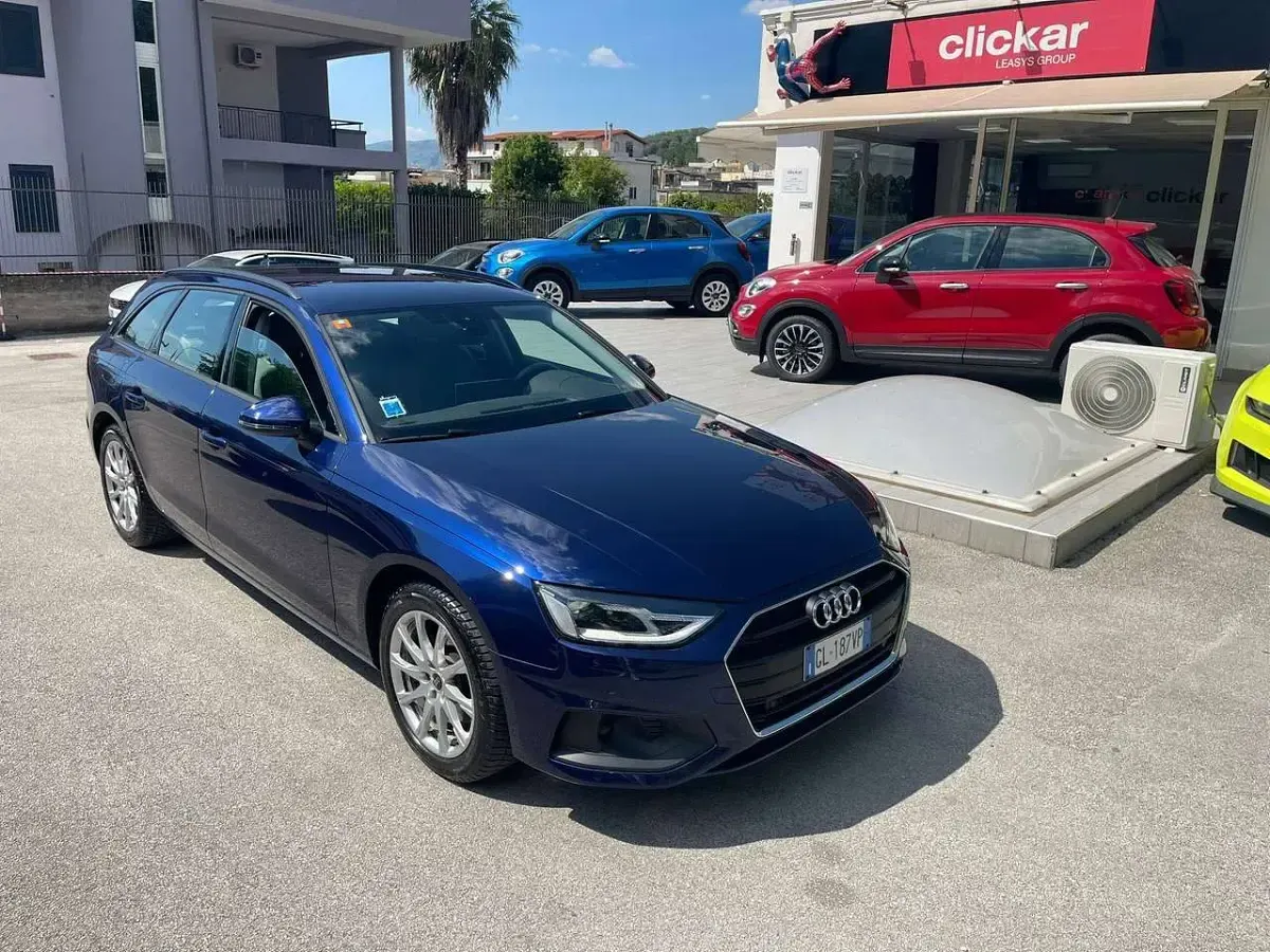 Usata Audi A4 Business 163 CV (119 kW) 2022 Blu/azzurro Station wagon