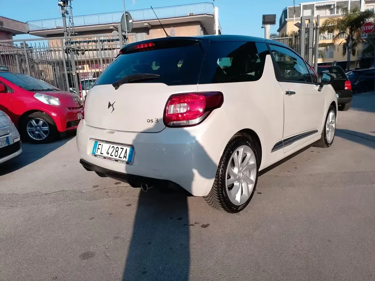 Usata DS Automobiles DS3 75 CV (55 kW) 2017 Bianco Utilitaria