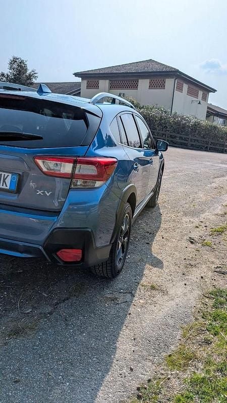 Usata Subaru XV Style 114 CV (83 kW) 2020 Blu SUV