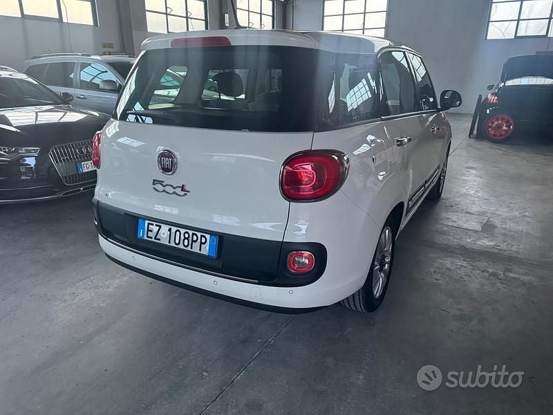Usata Fiat 500L Business 120 CV (88 kW) 2015 Bianco Monovolume