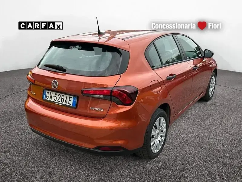 Usata Fiat Tipo 131 CV (96 kW) 2024 Arancione Utilitaria