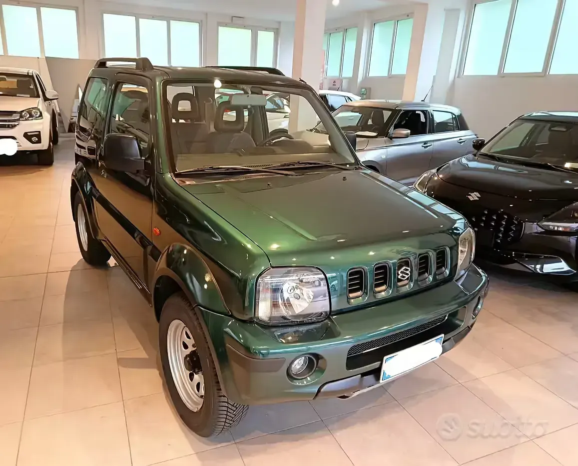 Usata Suzuki Jimny 82 CV (60 kW) 2004 Verde SUV