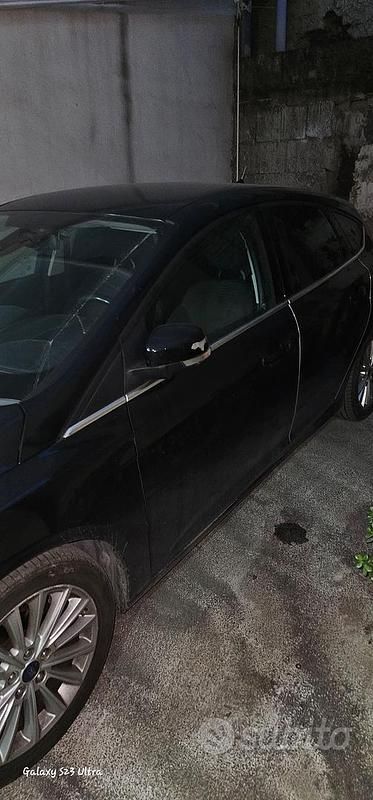 Usata Ford Focus Titanium X 120 CV (88 kW) 2015 Nero Berlina